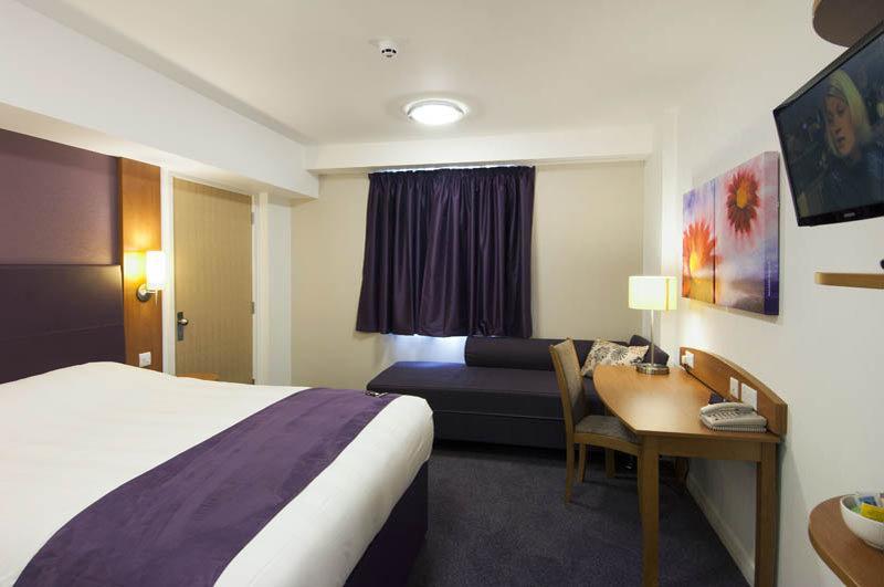 Premier Inn Skipton North Gargrave Exterior foto